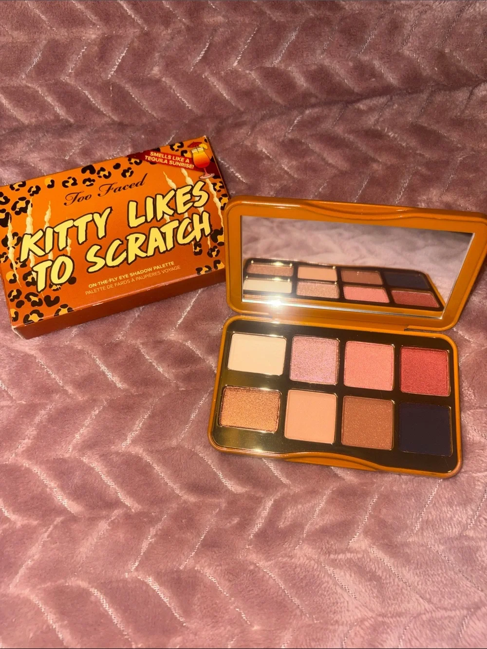 Too Faced Orange Leopard Kitty Likes To Scratch Eyeshadow Palette